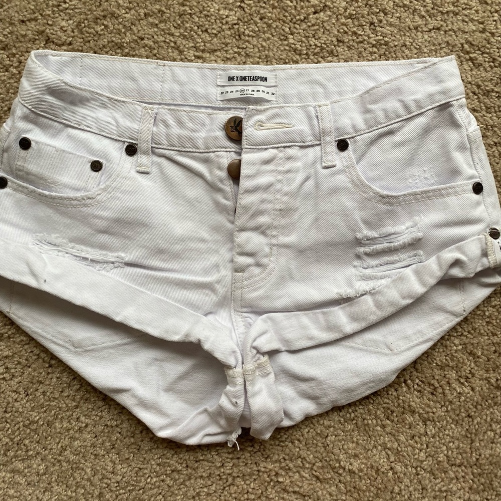 White one teaspoon bandit shorts